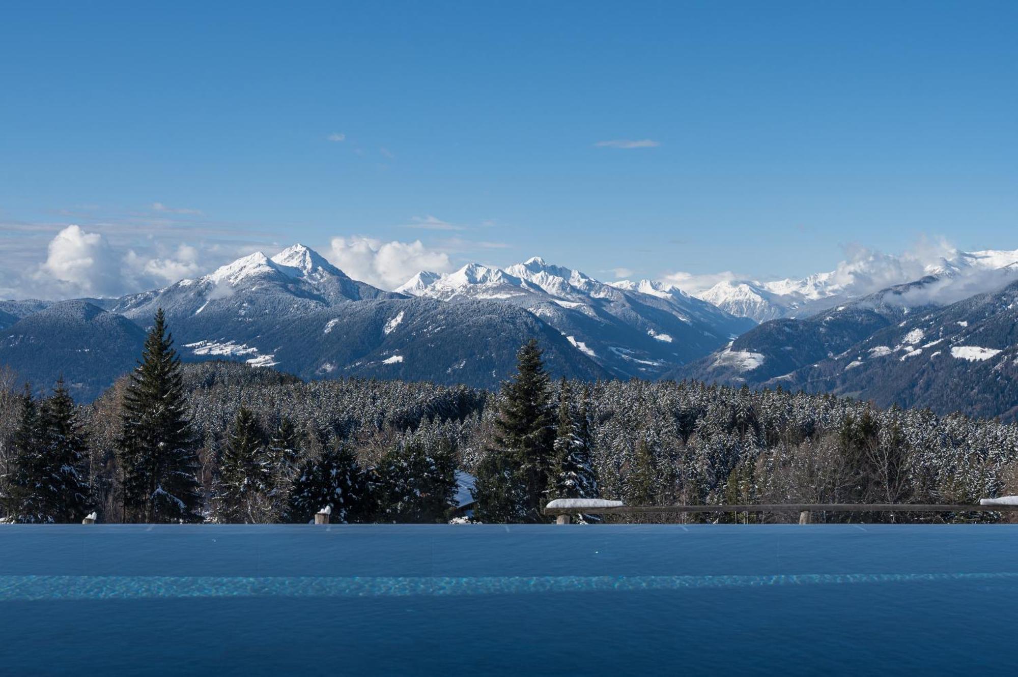 Hotel Chalet Mirabell アヴェレンゴ エクステリア 写真