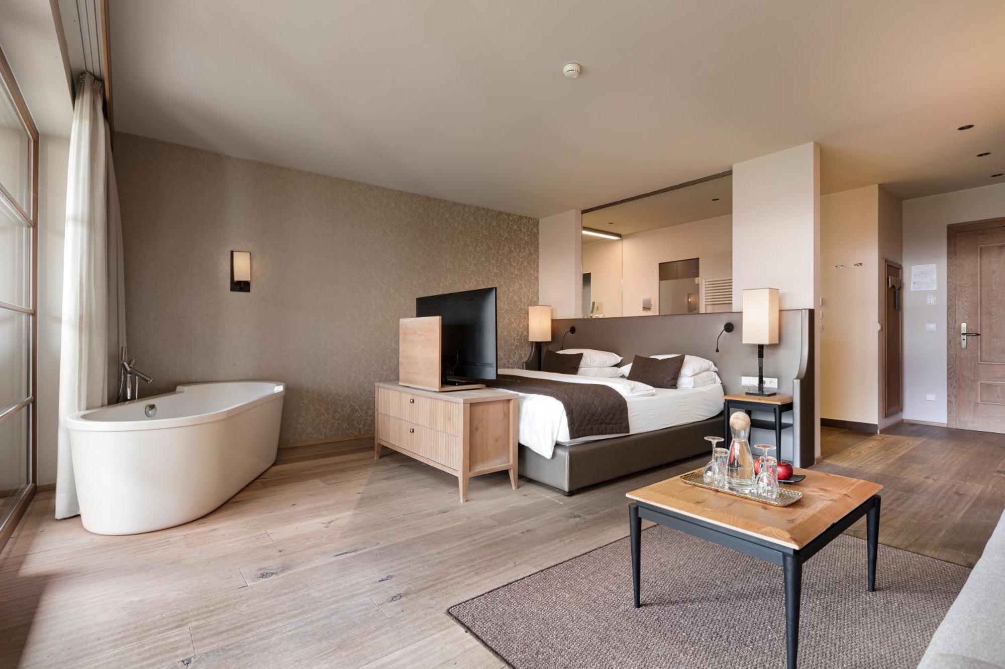Hotel Chalet Mirabell アヴェレンゴ エクステリア 写真
