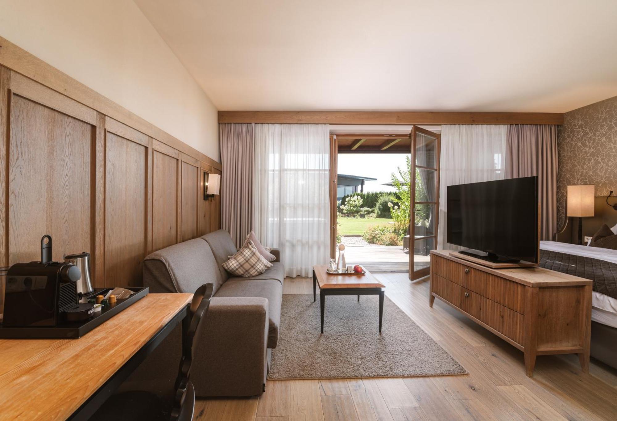Hotel Chalet Mirabell アヴェレンゴ エクステリア 写真