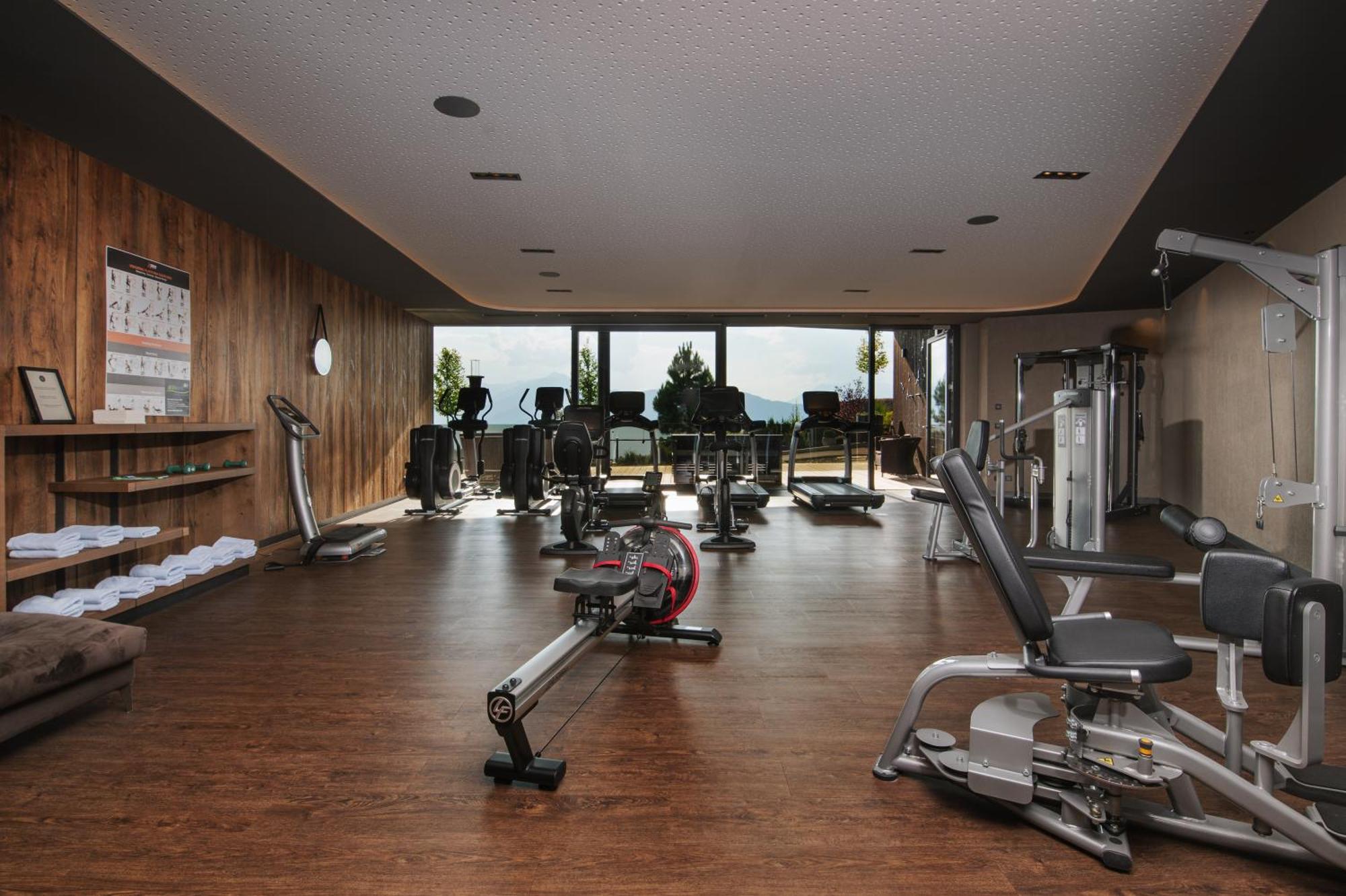 Hotel Chalet Mirabell アヴェレンゴ エクステリア 写真