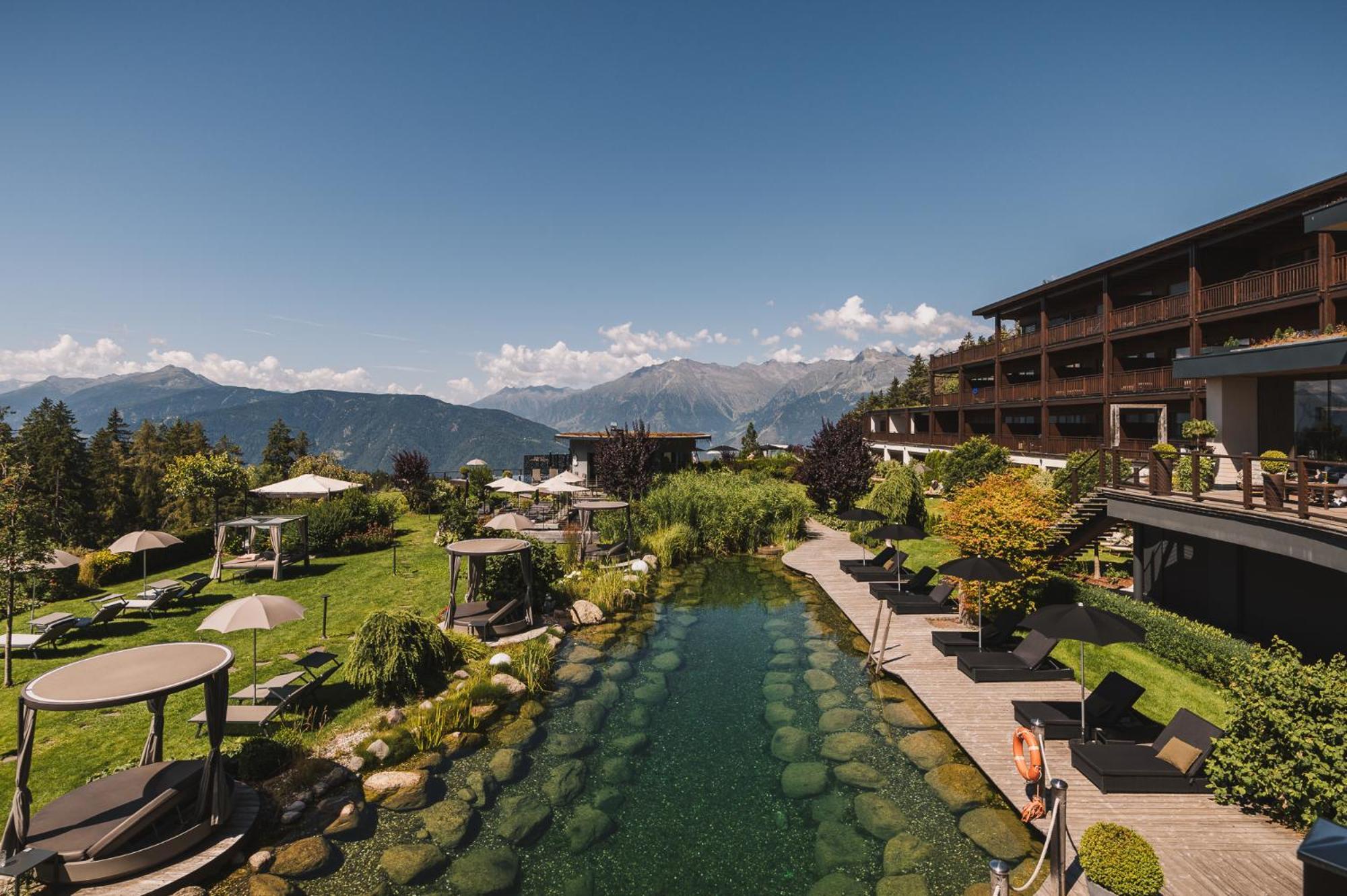 Hotel Chalet Mirabell アヴェレンゴ エクステリア 写真